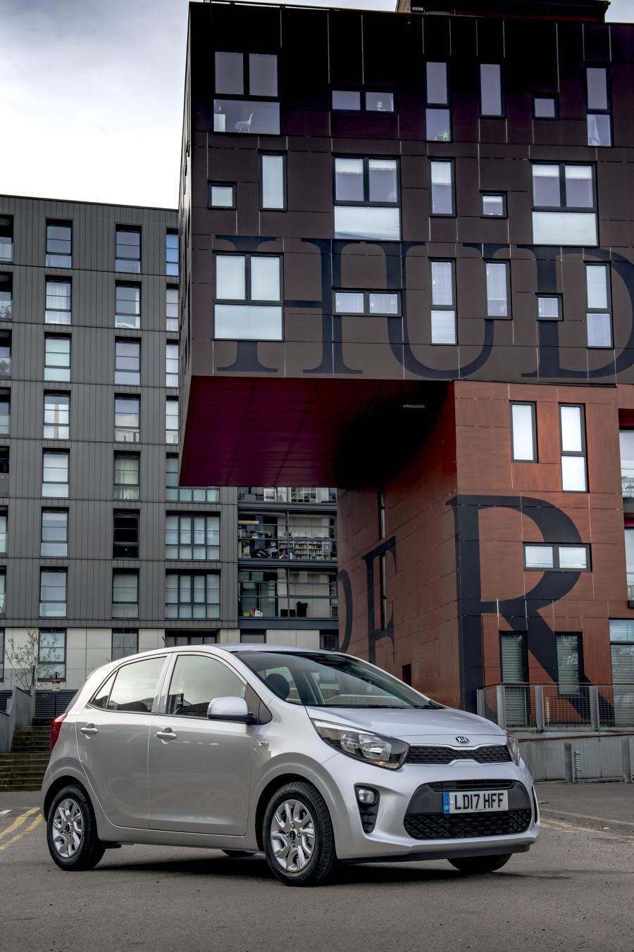  Kia Picanto 2017 года  (UK) (фото 9 из 80)
